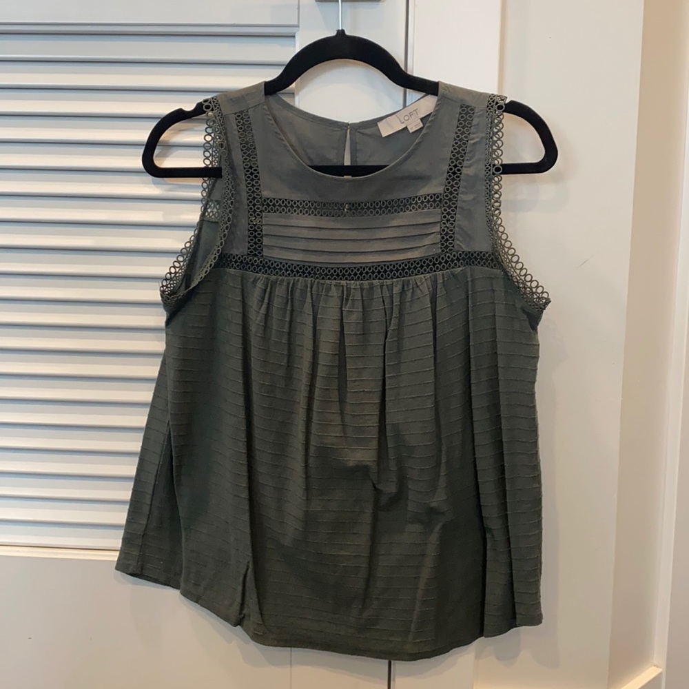 LOFT women’s XS tank top army green